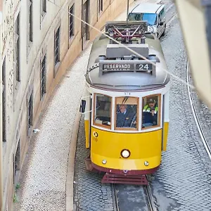Modern Calcada Sao Francisco Ii Lisboa